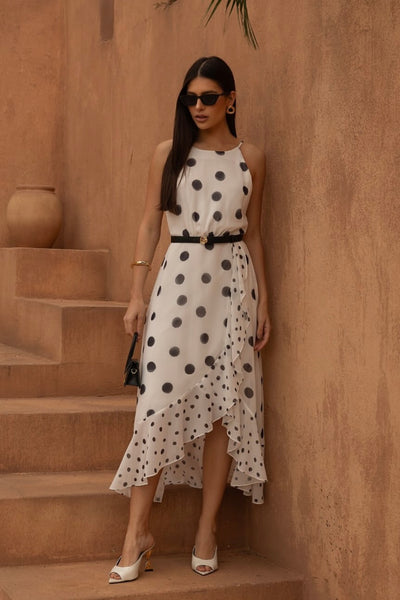 VESTIDO CHIFFON ESTAMPA POÁ C/ CINTO FLOR