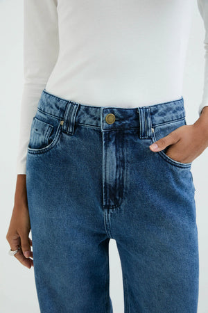 Cloe navy jeans
