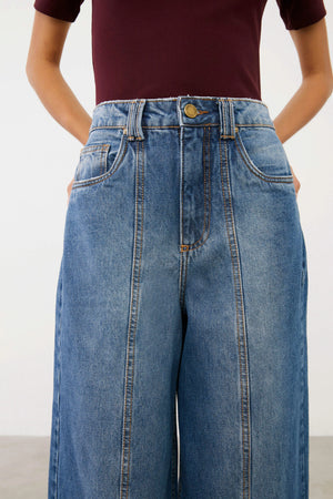 Thaciana jeans
