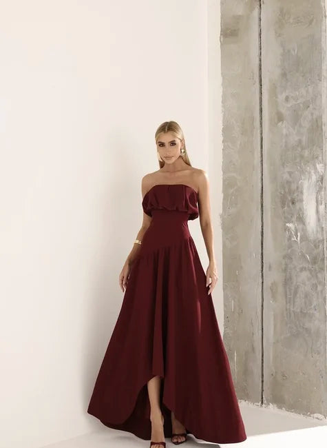 Vestido Midi Saia Assimétrica