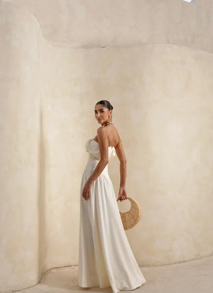 Vestido Midi Saia Assimétrica