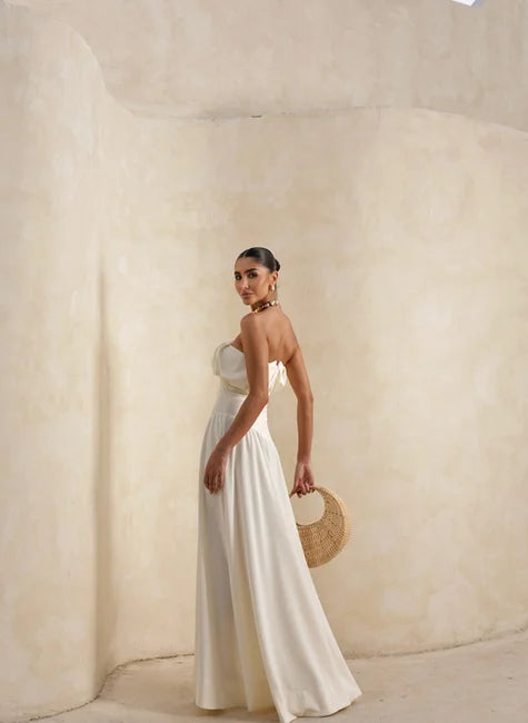 Vestido Midi Saia Assimétrica