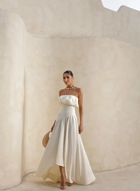 Vestido Midi Saia Assimétrica