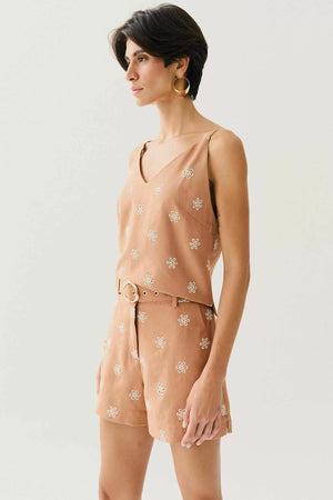 Tailored set